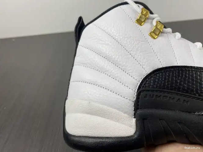 One Kick Taxi (2013) Jordan 12 130690-125 Retro 0523